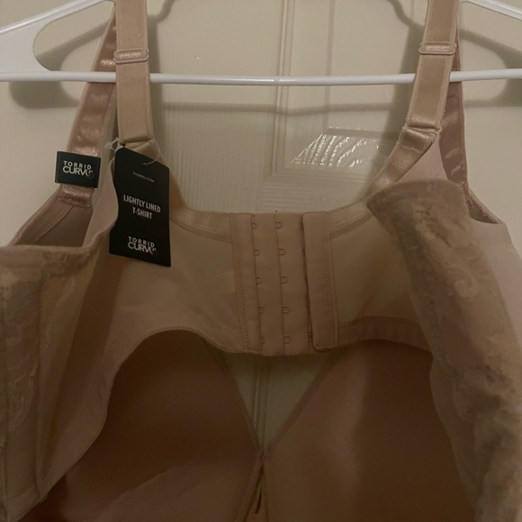 Plus size bra - Picture 3 of 4